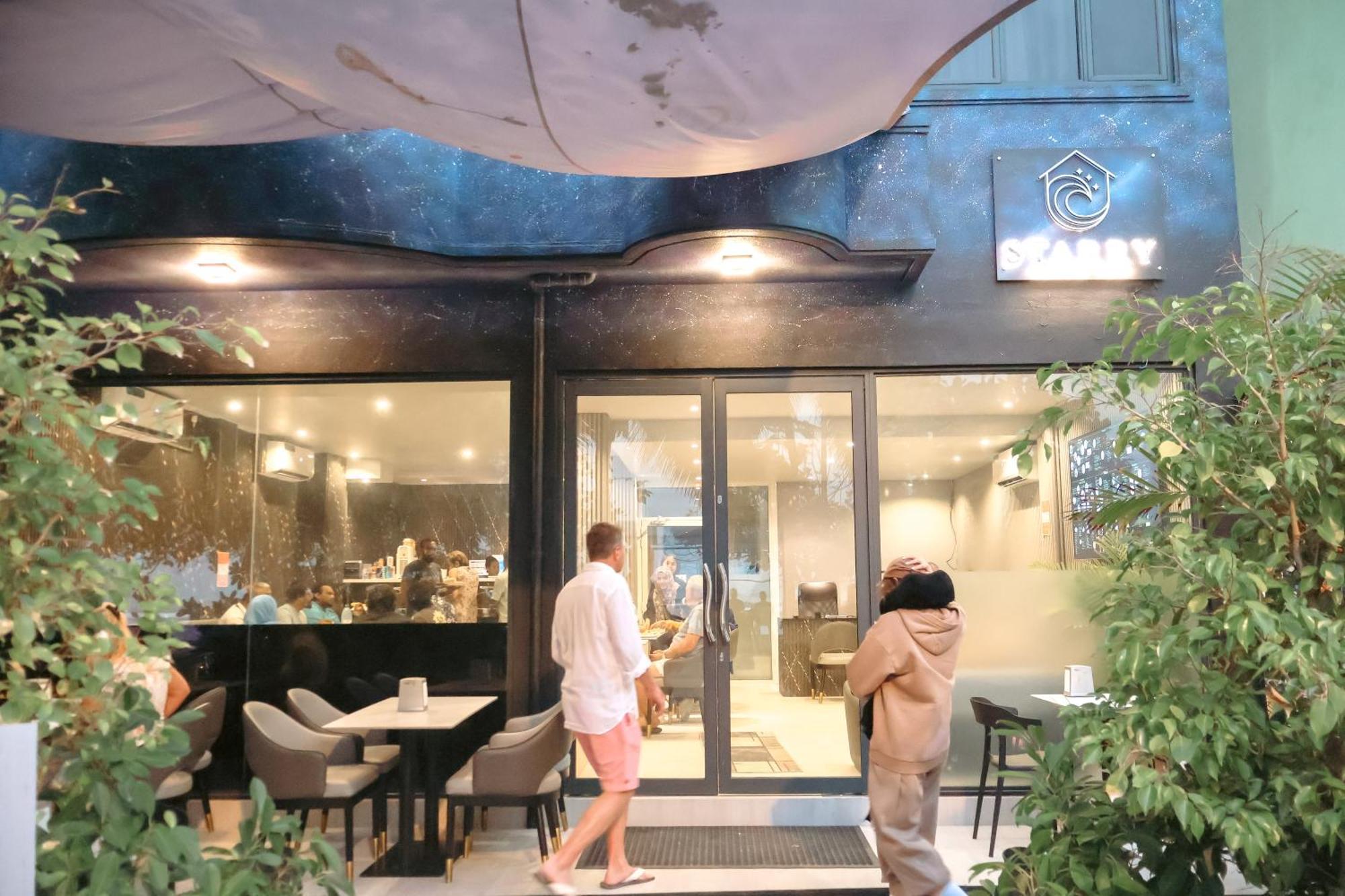 Starry Beach Inn Male Exterior foto